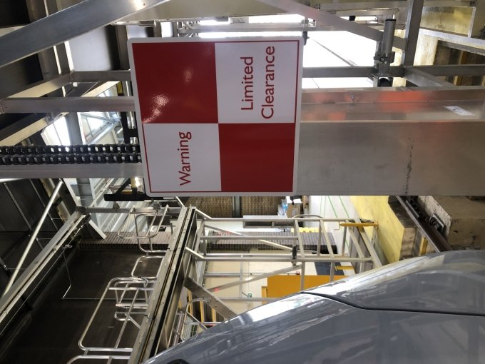 Limited Clearance Warning — Rail Safety